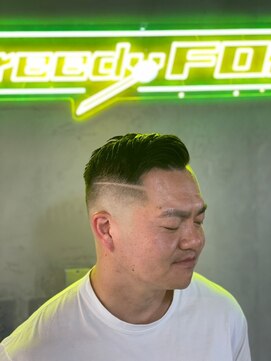 グリーディーフォックス 代々木(Greedy FOX) 韓国マッシュ/センタ-パ-ト/ツイストスパイラル/スキンフェード