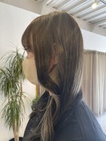 スペックホルダーミミ(Spec Holder mimi) 20代30代　グレージュ　髪質改善　美髪