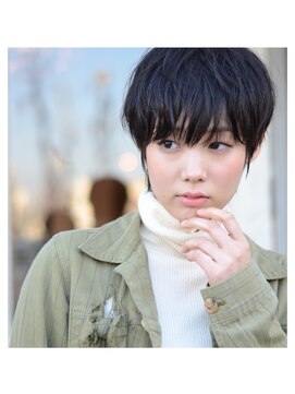リリー(Rilie) 手ぐしでまとまるショートマッシュ