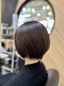 アキコ(AKIko) ショートボブ【20代30代40代50代】