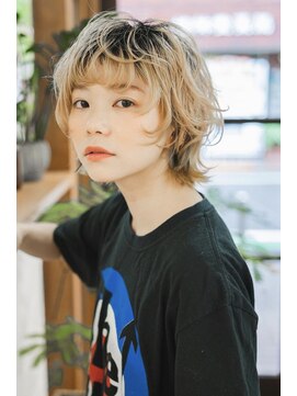 イーズ 鎌倉(e's) 《e'sイーズ鎌倉》動きのあるハイトーン×ショートウルフ/ボブ