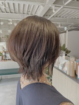 ホワイトストーン WHITE STONE 熊本ショートウルフ 簡単スタイリング 20代30代40代