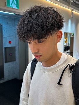 ルースト 渋谷店(ROOST) フェードツイストスパイラルパーマ