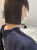 ロイリー バイ ローウェ 立川(Loely by Louwe)&nbsp;切りっぱなしボブ/ぱっつんボブ/ミニボブ/ボブ