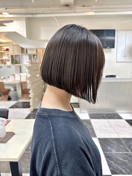 テテ(TETE) ボブ/前下がりボブ/縮毛矯正