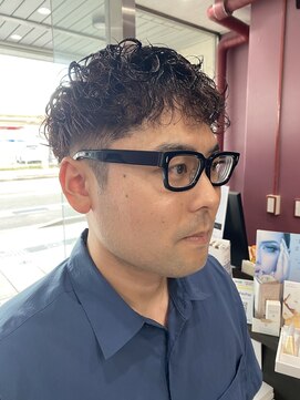 アメジスト(amethyst) さわやか　ツーブロ　ショートパーマスタイル