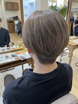 ミラシィ 成田(Mirashy)&nbsp;ハイライトカラーミルクティーベージュレイヤーカット