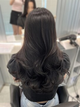 ジーナリア(Xena ria) 《Kaho》透明感　レイヤーカット　韓国ヘア