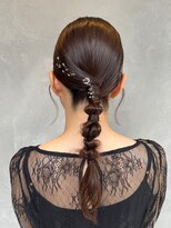 ガーデンヨコハマ(GARDEN YOKOHAMA) 【チバ】ヘアセット あみおろし 金箔 タイトヘア ローポニー