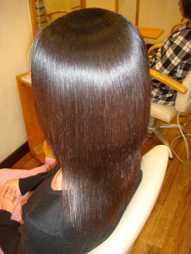 ヘアー クリエーション アピアー(Hair Creation Appear) ”M3D縮毛矯正”