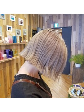 スウェル(SWELL) ハイトーンミルクティーベージュ