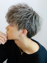 リップス 吉祥寺アネックス店(LIPPS) 前下がりヘア、ショートレイヤー、ツイストスパイラル