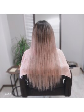 ウルティア(ulutia) ピンクベージュ