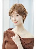 大人フェミニンなショートボブ