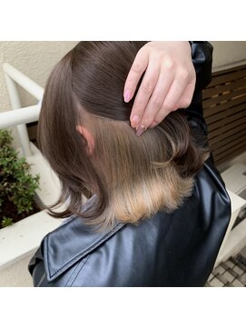 サニー(sunny) ▽ ピスタチオグレージュ×ホワイトシルバーベージュ ▽