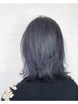 オリジンズヘアーセカンド 守谷店(Origins hair 2nd) くびれヘア×シルバーグレージュカラー
