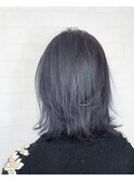 くびれヘア×シルバーグレージュカラー