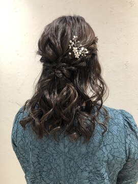 トリコ ショップアンドヘアサロン(tricot shop hair salon) ハーフアップアレンジ♪yu