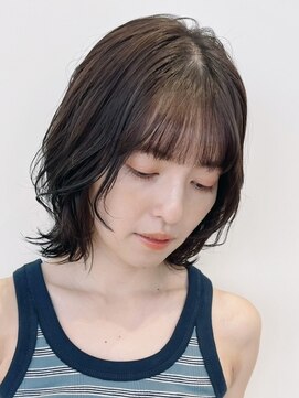 ノイ(noi) 顔周りレイヤーカットグレージュカラーくびれボブショートカット