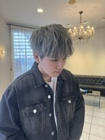 ルグランシャトー(Le grand chateau)&nbsp;ホワイトシルバー×黒メッシュ