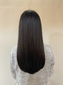 ルッソリベラ 池袋(Lusso libera) ニュアンスカラー/うるツヤ/ストレート