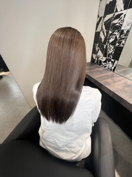 ワン バイ ジエクト(One by The Ect) ミディアムヘア透明感カラーミルクティーベージュブラウンカラー