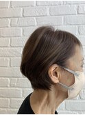 ショートボブ
