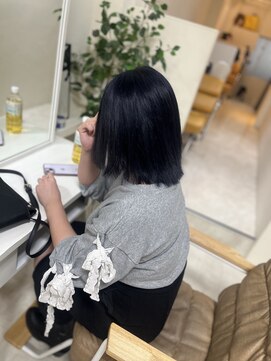 カリーナ(CARINA) アッシュネイビー/ダブルカラー