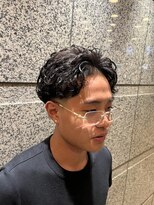 ヘアモード キクチ 銀座店&nbsp;銀座　理容室　外国人風パーマ　テーパーフェード