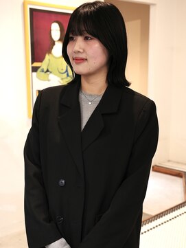 ウィム(wim) " レイヤーボブ "/顔周り/レイヤー/ボブ/くびれボブ