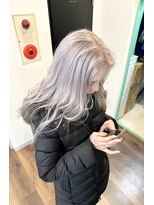 パレット 難波(Palette)&nbsp;ホワイトカラー/ケアブリーチ/ハイトーン/ハイトーンカラー/ボブ