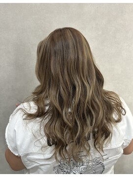 ミルクティーハイライトカラー