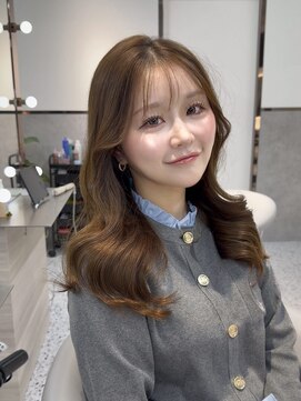 ロール 博多(Role) 透明感重視のブラウンベージュ