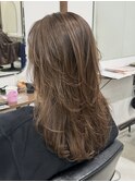 ROUIS 津田沼 ベージュハイライト ハイレイヤー 白髪ぼかし