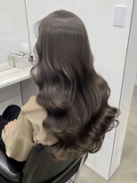 ネハス ナガオカ(nehus.nagaoka)&nbsp;ブリーチ//イメチェン/ホワイトブロンド/外ハネボブ/美髪