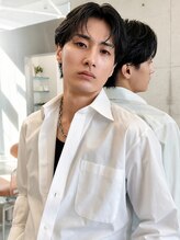 【韓流センターパート】メンズサロンYUIMARLSLOWが提案する、自然な毛流れと大人の色気を引き出します♪