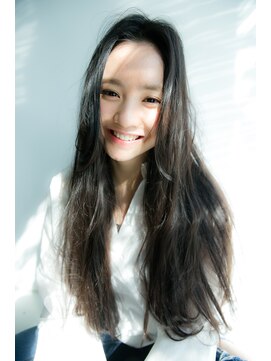 レス 伏見(LESS) <LESS>女性らしさを感じるハイナチュラルなスーパーロング！