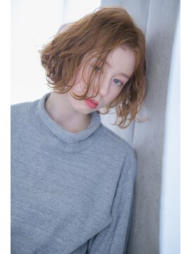 ネオリーブエム(Neolive em;) Neolive　em;　　ベージュカラー☆☆