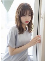 ソワリー 栄(THOiRY)&nbsp;小顔カットが得意なスタイリストby坂元