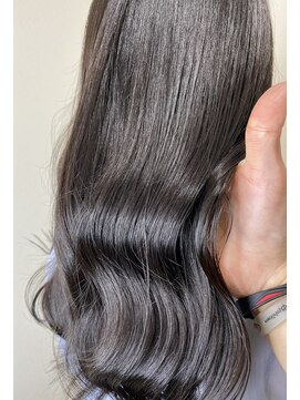 シェノン 梅田(CHAINON) 黒髪風ラベンダーカラー×前髪小顔カット