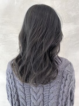 カリン(carin) Carin那覇真嘉比店/小顔/オリーブカラー/セミウェットウェーブ