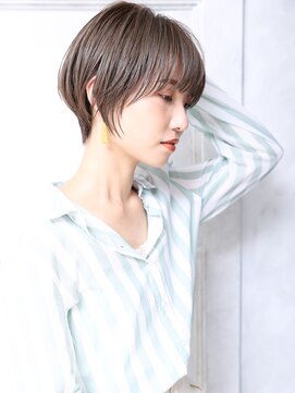 クラッチ 天王寺(CLUTCH) 大人可愛い２０代３０代４０代小顔　くびれヘア　D1