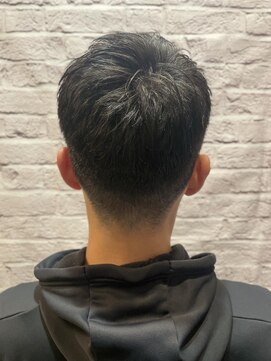 グレイスフル バーバープラチナム 六本木店(Graceful Barber platinum) メンズ/ショート/刈り上げ/アップバング/短髪