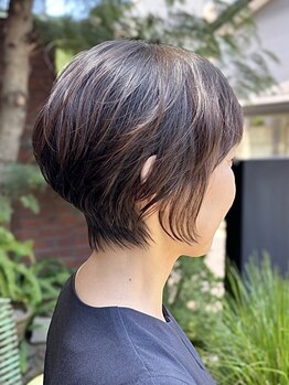 エヌヨンブンノイチ 茅ヶ崎(n1/4)の写真/《ヴィーガンカラー×トキカタ×自然派ショート》30代からの髪に、やさしく"芯"を育てる新習慣。[茅ヶ崎]
