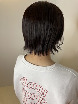 ヒルネ(hirune) 切りっぱなしボブ