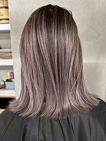 アポロ 横浜駅店(apollo)&nbsp;xバレイヤージュ/ホワイトグレージュ/レイヤーカット