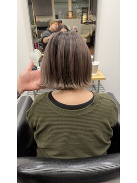 2025A/W 白髪ぼかしピンクベージュバレイヤージュ