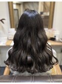 ふんわりウェーブヘア