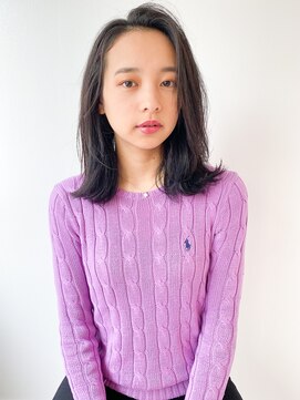 ネイヴィル オモテサンドウ(navile omotesando) ダークグレージュ×外ハネミディ