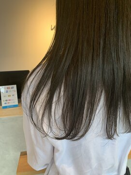 ユルク(urk) 【urk】暗髪透明感カラー